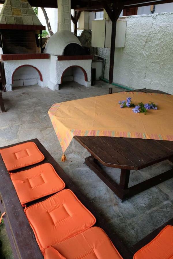 Villa Sofia Marathos  ภายนอก รูปภาพ