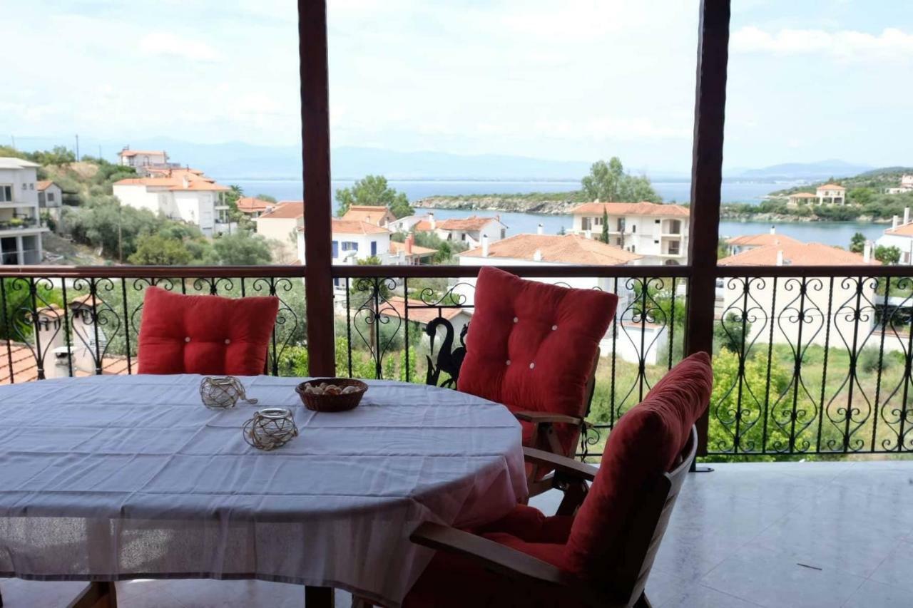 Villa Sofia Marathos  ภายนอก รูปภาพ