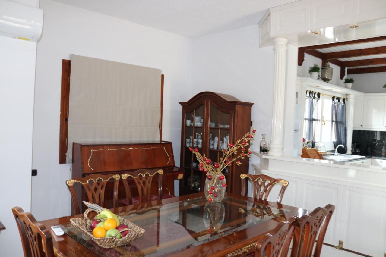 Villa Sofia Marathos  ภายนอก รูปภาพ